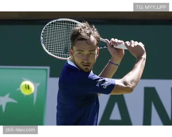 埃因霍温强势逆转取胜，稳健表现提振赛季前景信心